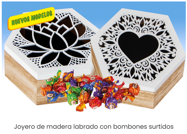 15- JOYERO LABRADO MADERA CON BOMBONES